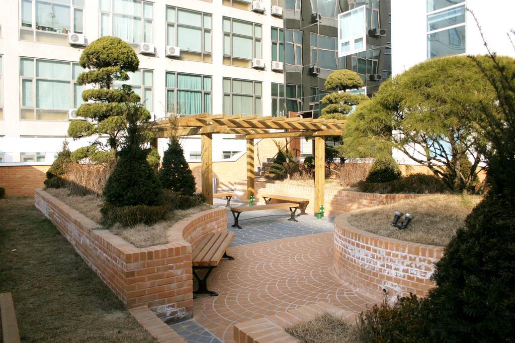 The Koryo Hotel Bucheon Exterior foto