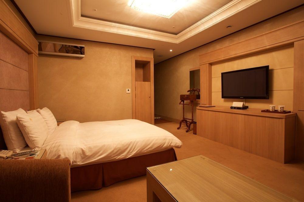 The Koryo Hotel Bucheon Exterior foto