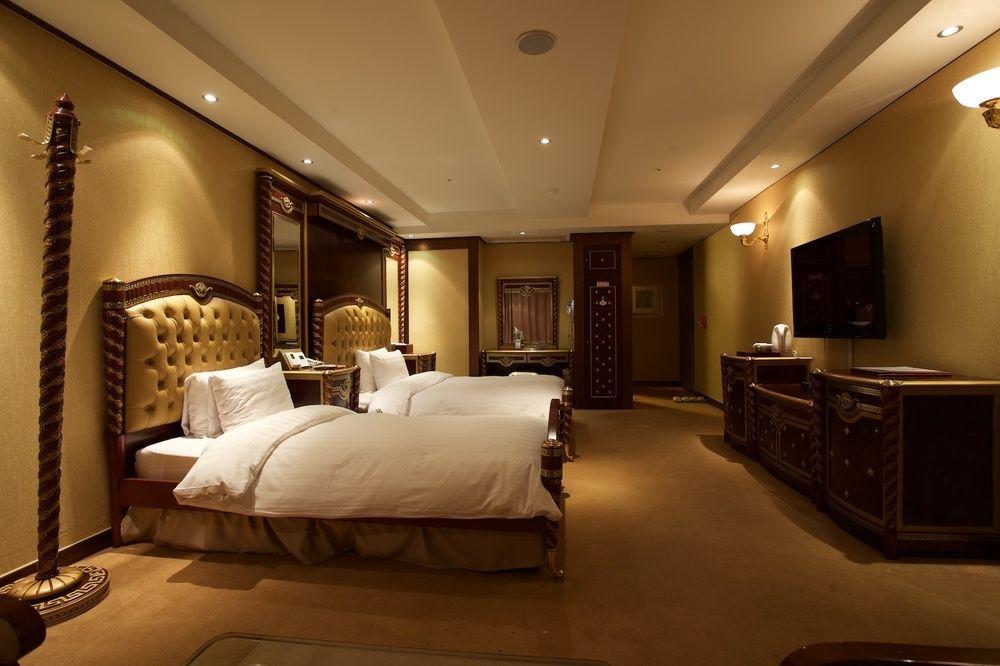 The Koryo Hotel Bucheon Exterior foto